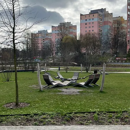 Apartament Jasne Mieszkanie Z Balkonem W Centrum