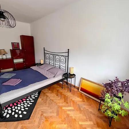 아파트 Jasne Mieszkanie Z Balkonem W Centrum *